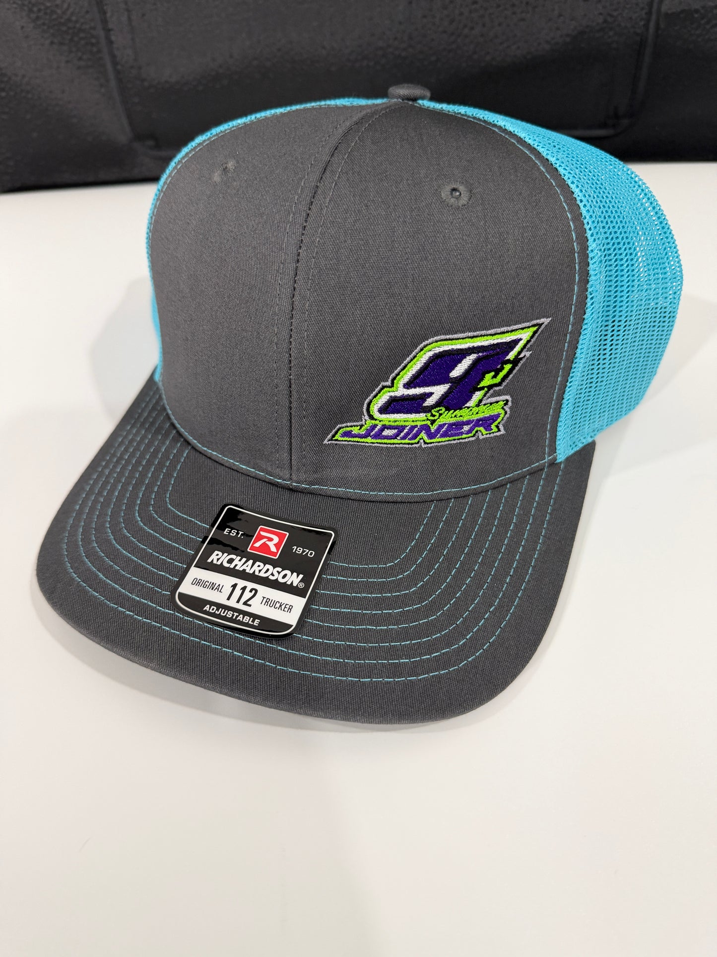 Grey/blue hat