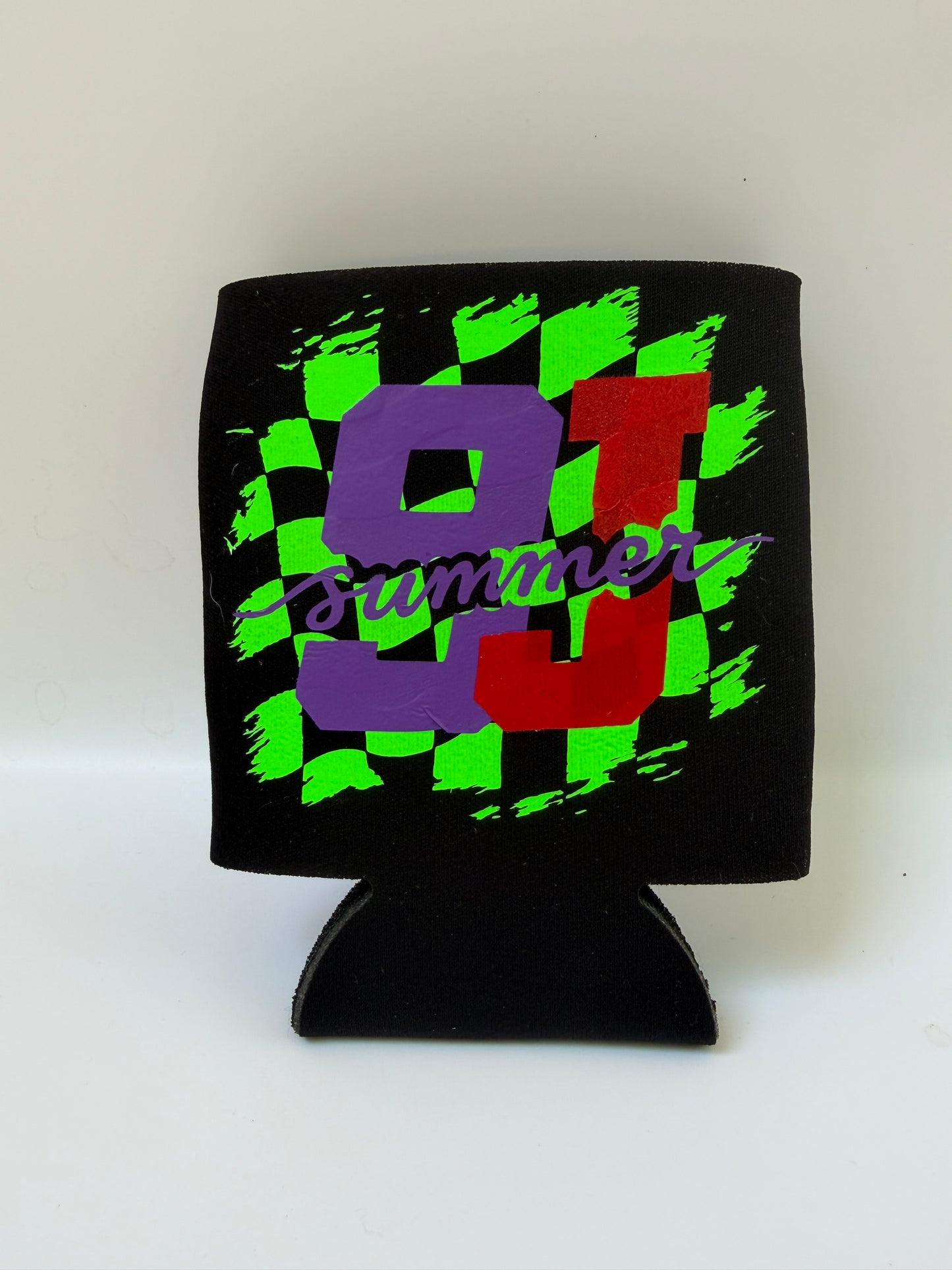 Black regular can koozie (glows)